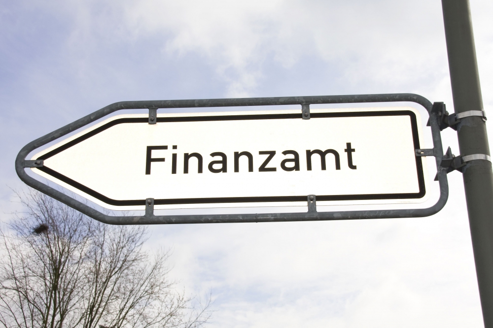 Bild 1 von Foto-Nutzungslizenz  Finanzamt  / (Verwendungsart) Onlinenutzung kommerziell / (Form) ohne Urheberhinweis auf der Verwendungsseite / (Verwendungsdauer) bis 3 Jahre